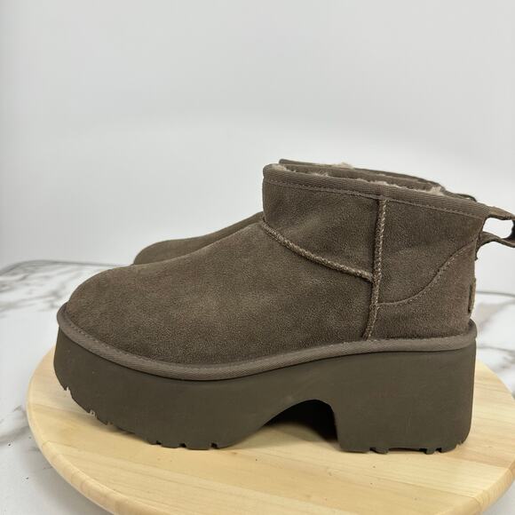 UGG Classic Ultra Mini New Heights Boots Chestnut Womens Size 10 Platform - Picture 3 of 10